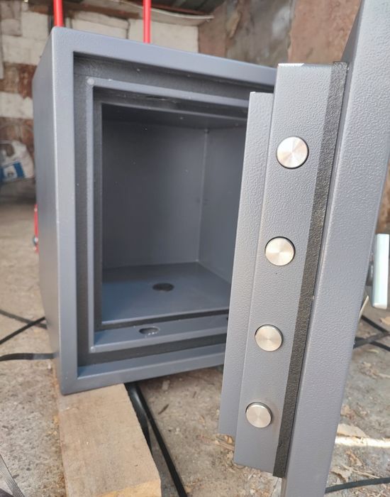 Сейф - каса (комбиниран) / Доставка до адрес