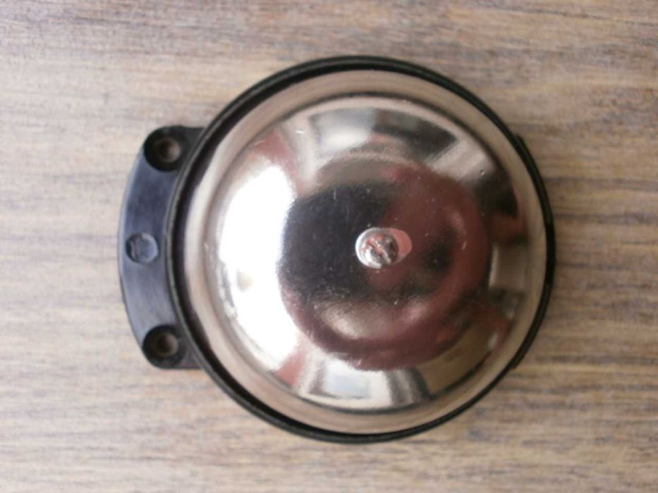 Чисто Нов Звънец Домашен Български по БДС Бакелит от Соц-а