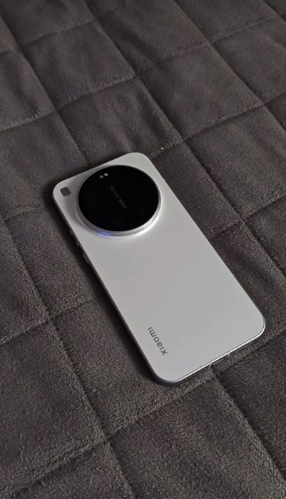 Xiaomi 17 Ultra 12/512