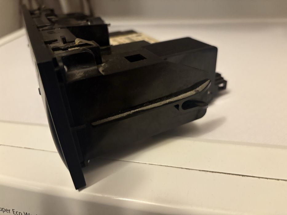 Panou Comanda Butoane Clima Climatronic Audi A2 8Z0820043