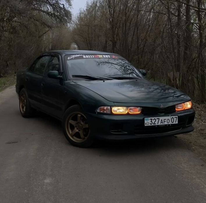 Mitsubishi galant 7