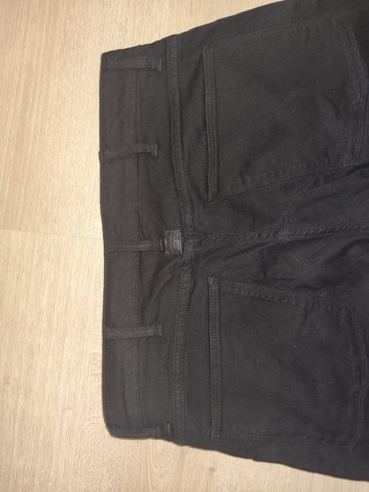 Vând blugi G-Star Raw