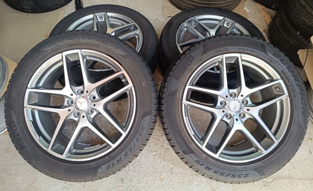 Оригинални джанти с гуми зимни 19 цола за Mercedes GLC дот 2020г