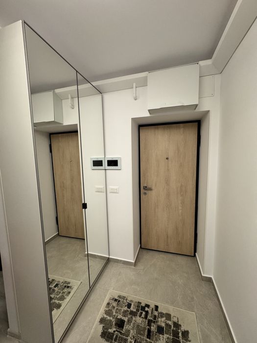 Inchiriez apartament de 2 camere in Hils Pallady cu loc de parcare