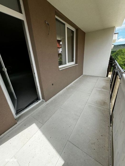 Apartament de 3 camere, 71,34 mp, balcon 8,63 mp, FINISAT zona Muzeul
