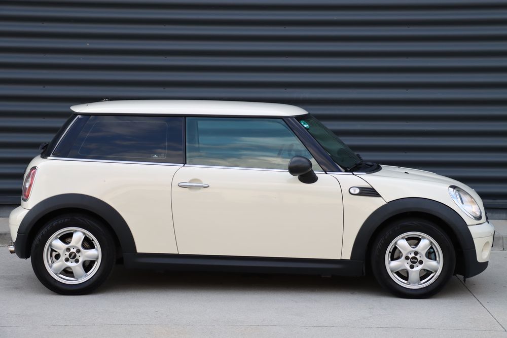 MINI One 2010 — imagine 3