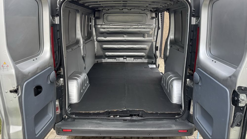 Opel Vivaro 2014 Varianta LUNGA