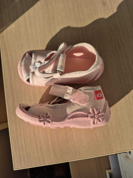 кроксове / пантофи за ясла / детска градина / маратонки 1