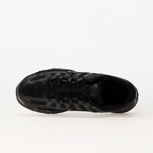 Nike.    P - 6000
