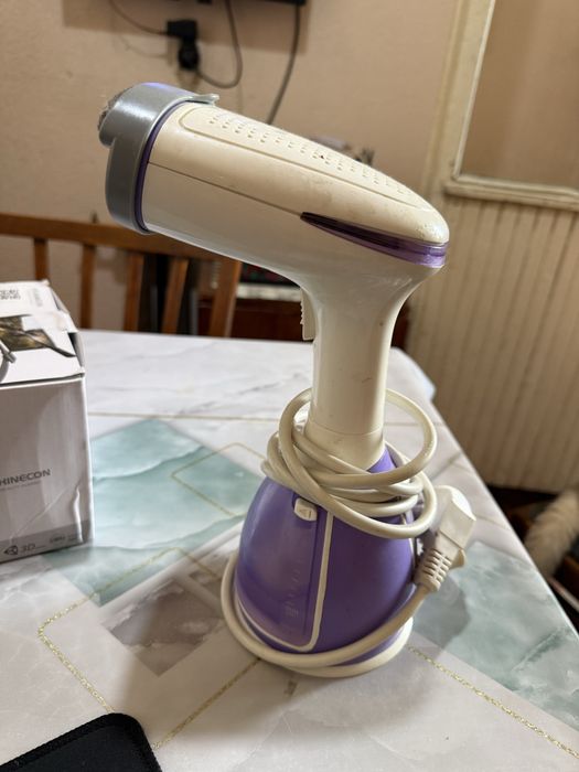 Утюг паровой с насадками