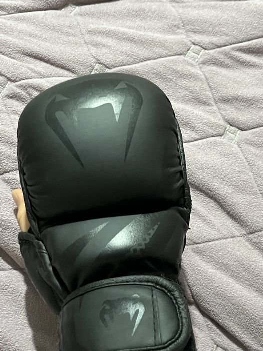 Перчатки для мма венум