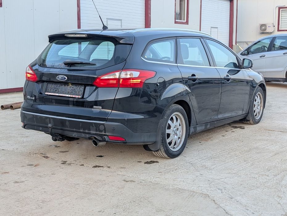 FORD Focus 2011 — imagine 4