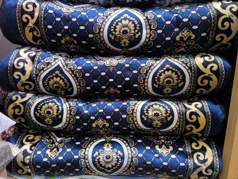 Виллур, сатин, габилон кўрпачалар