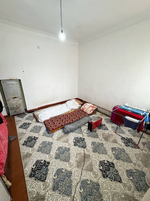 Прадаётся 1х Наваи центре вдоль дороги