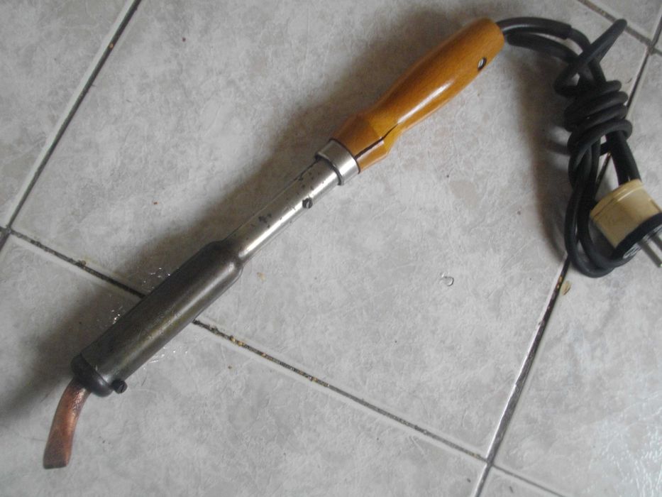 Старо Немско Качество Поялна Станция WELLER