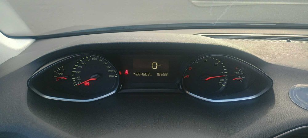 Vand Peugeot 308, 1.6 diesel, an 2014