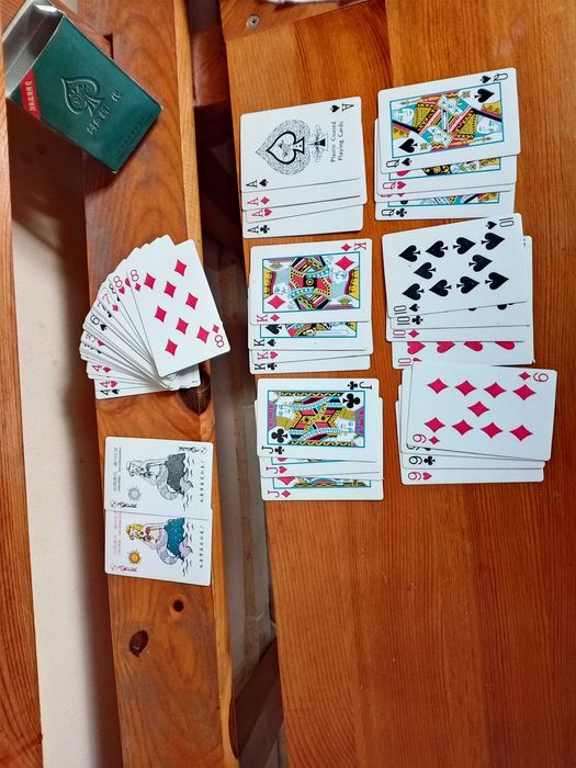 Карти за игра "2€" нови!+Доставка!