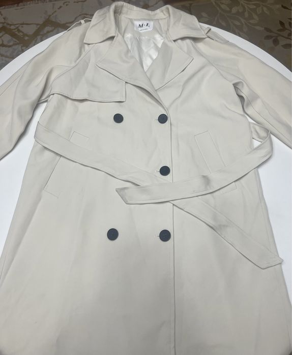 Продам новый тренч