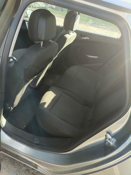 Opel Astra J 1.7 CDTI