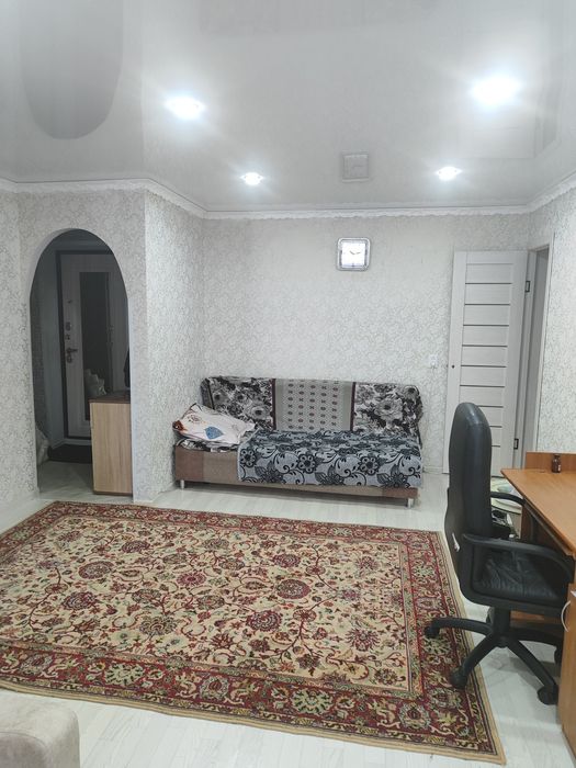 Продам 2 комнатную квартиру