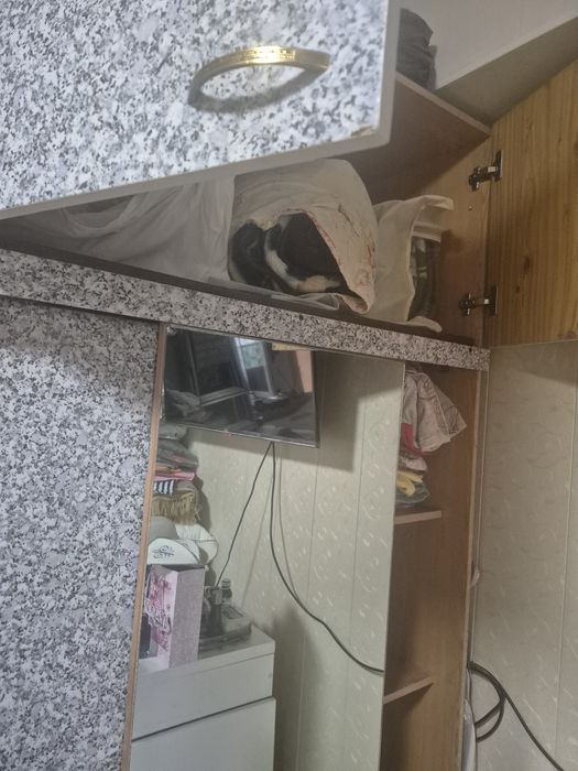 Продам шифонер купэ