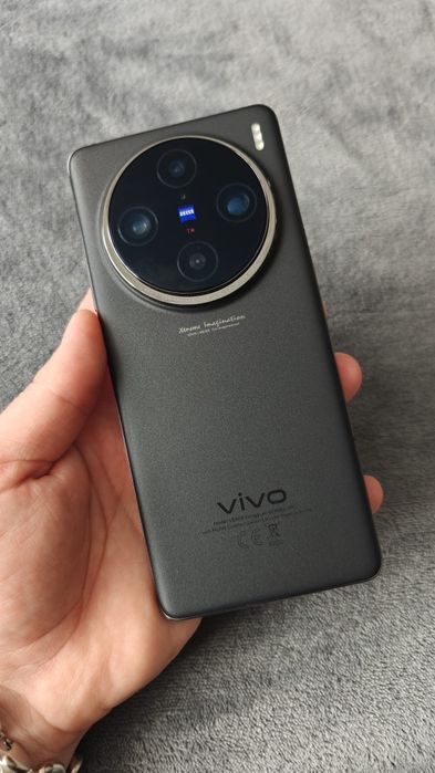 Vivo X100 Pro / 16 +16 GB RAM
