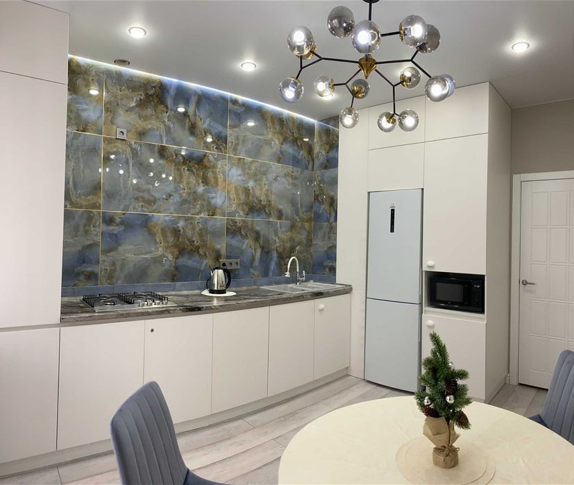 Сдаётся посуточно VIP квартира Центр