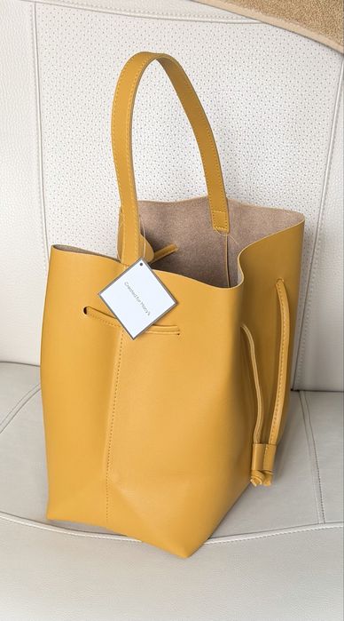 Чанта в цвят горчица