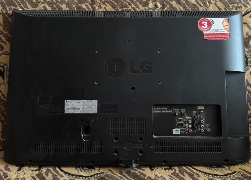 Телевизор LG 32LK330 — 32 дюйма