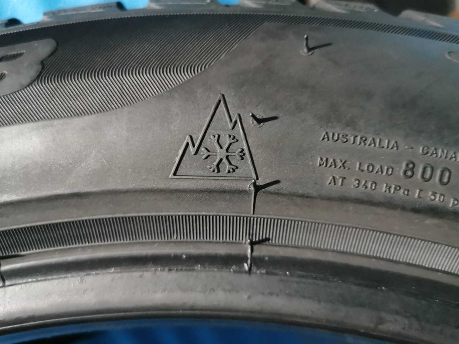 245/45 R18 - 275/40 R18 pirelli m+s 4 bucati