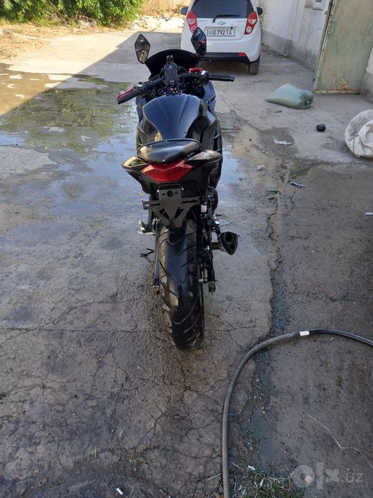 SROCHNIY Boladigan narxi shu Moto 400cc sotiladi xama ishi qp qoyilga
