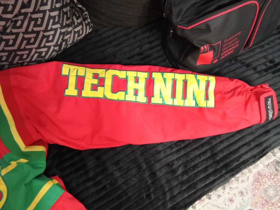 Отлично ски/борд яке