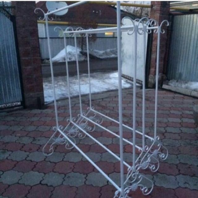 Продам очень красивые вешалки