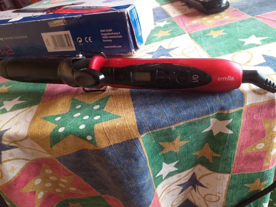 Четка за изправяне на косата,маша-Нова!