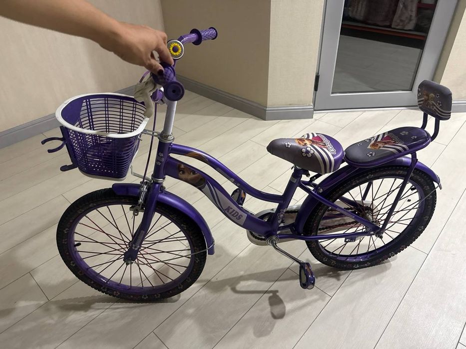 Qizlar velosipedi