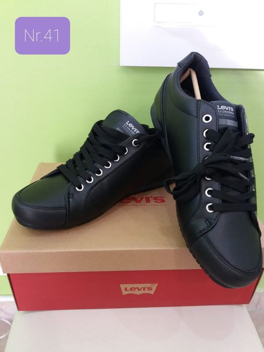 Sneakers 200 ron