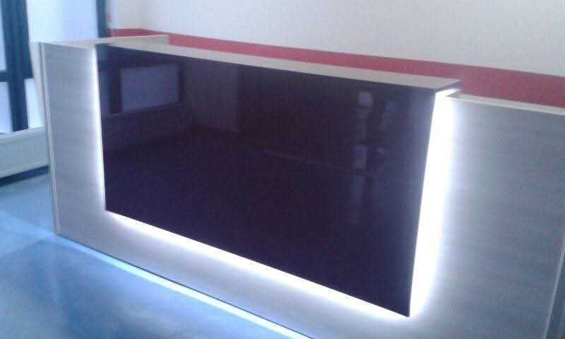 Vand set mobilier receptie hotel, pensiune, farmacie, etc