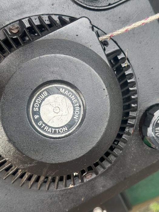 Masina Profesionala tuns gazon iarba Hayter 48 nu honda stihl