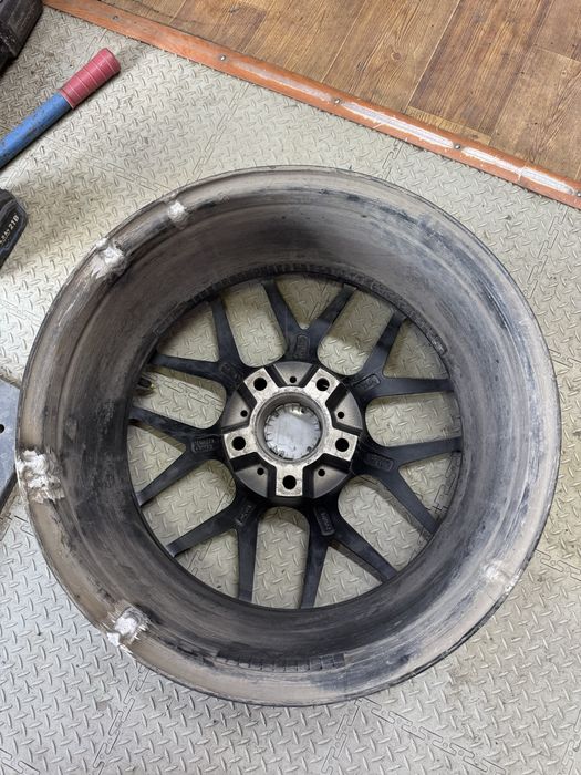 Диски Cross-Spoke r17 в стиле BBS