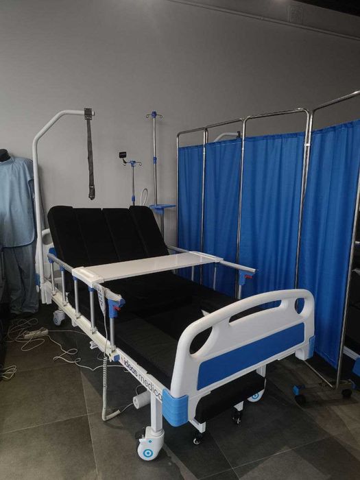 Медицинская кровать ID-C-08 многофункциональная