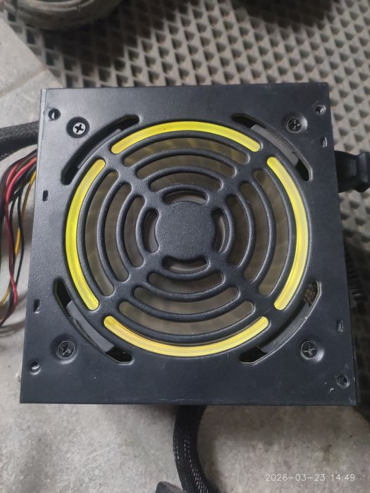 Продам два блока питания