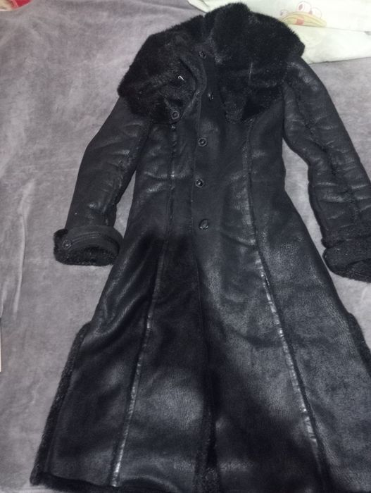 Срочно куртки разные б.у