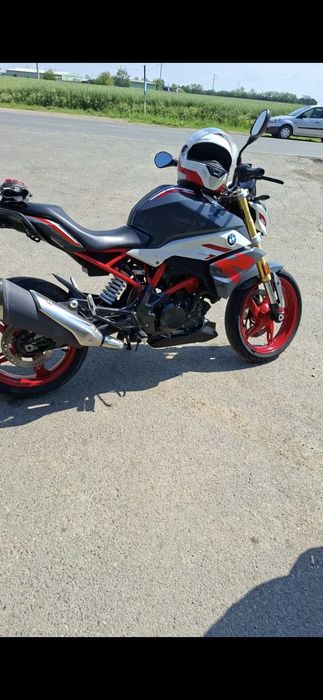 Motocicleta Naked Bmw G  310R 2022 A2