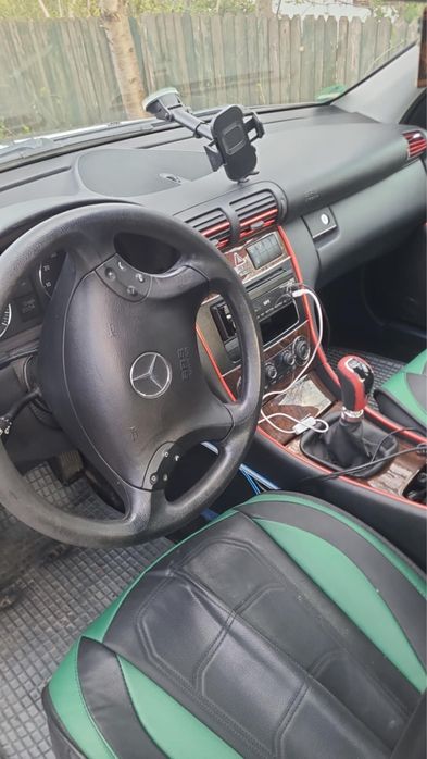 De vanzare pret 2500 euro