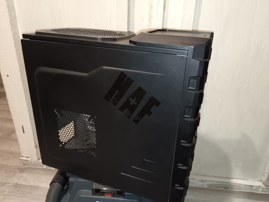Корпус Cooler Master HAF для компьютера кейс