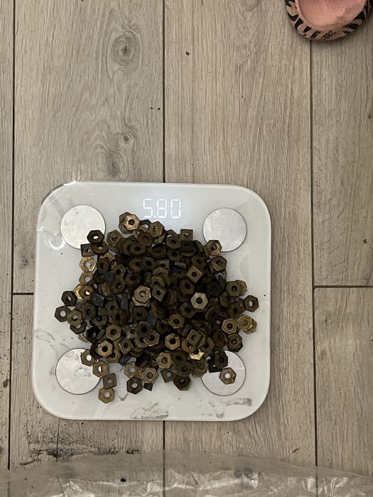 Победит, баббит, никель