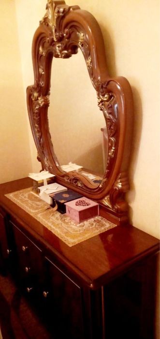 Спальный гарнитур. Срочно продам !