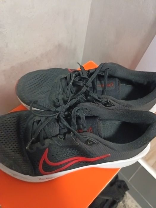 4 чифта спортни обувки nike, adidas