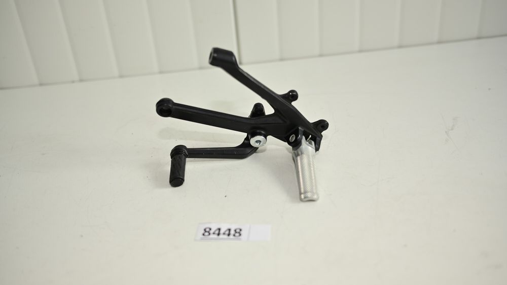 Ducati Panigale V4 2018 2024 Suport scarita stanga cu pedala