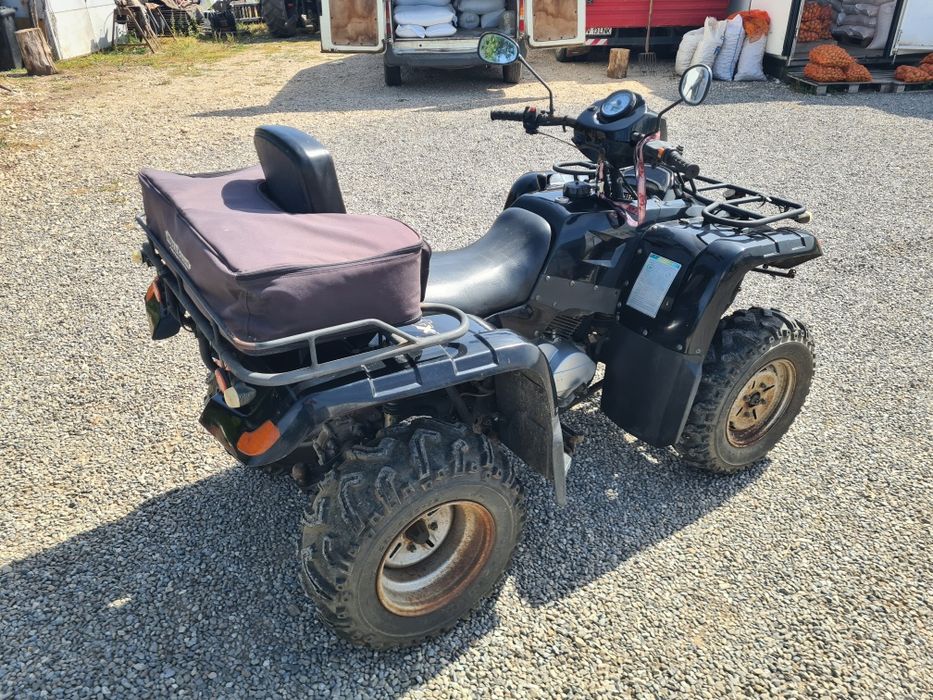 Vând atv 4x4 de 400 cmc